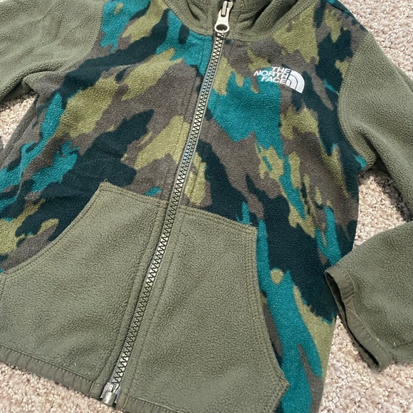 The North Face Glacier Camo Fleece Jacket 12-18m - Picture 2 of 5